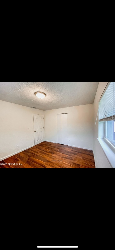 Photo - 1122 W 31st St