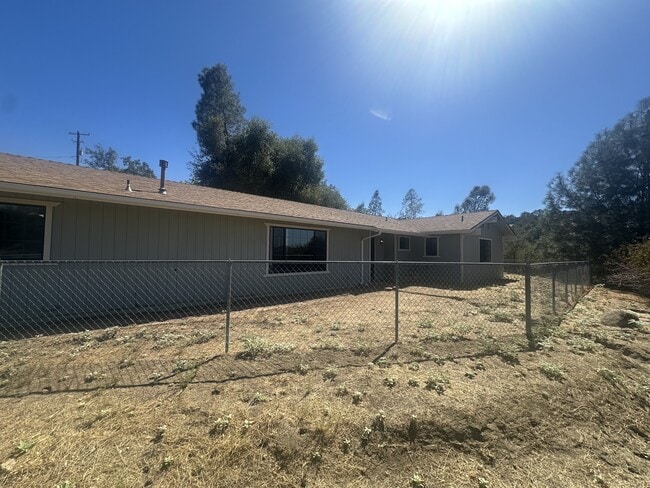 Building Photo - 30552 Corral Dr