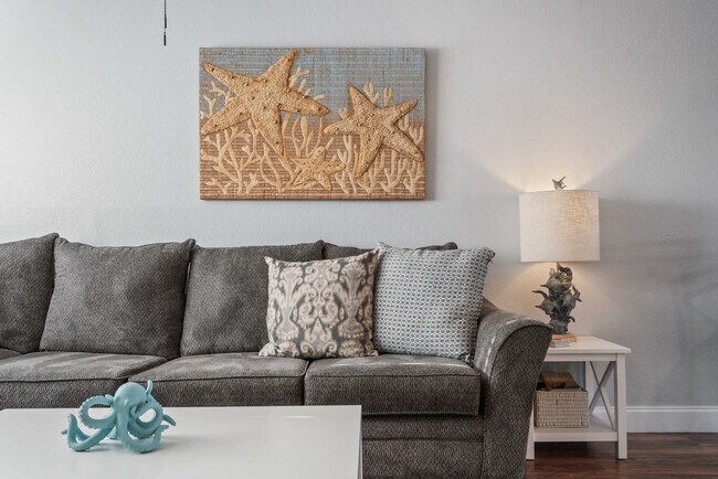 Photo - 1901 72nd St W Unidad ID1284300P