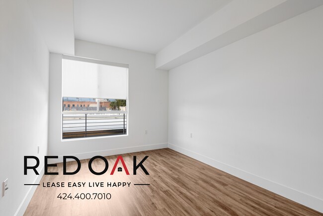 Photo - 453 S Kenmore Ave Unit 411