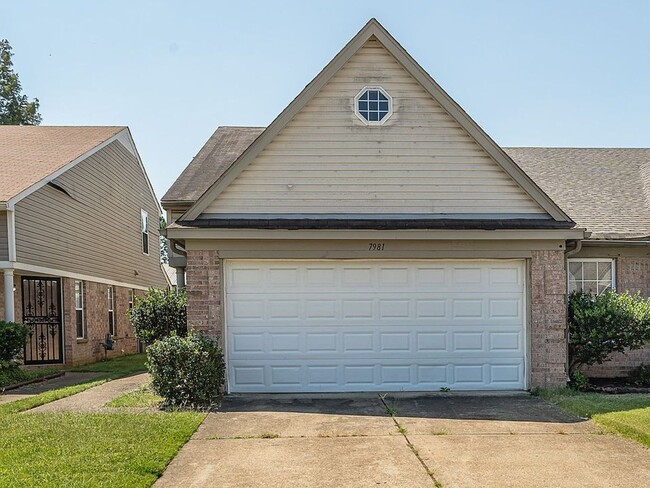 Building Photo - 7981 Marsha Woods Dr Rental