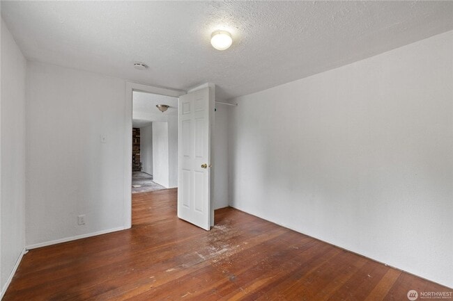 Photo - 12413 Canyon Rd E