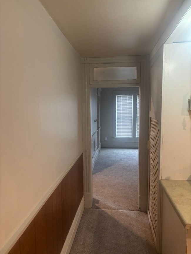 Photo - 401 7thAve SW Unit 401 7th Upper