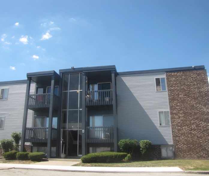 River Ridge Apartments For Rent in Rossford, OH