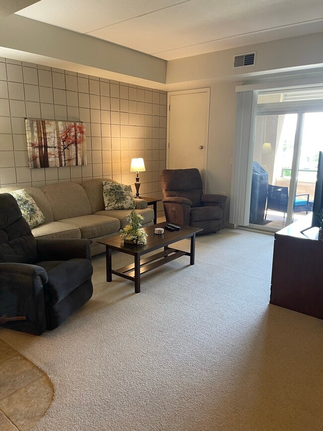 Photo - 400 N Richmond St Unit 435