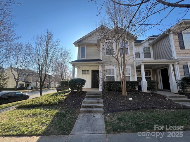 Photo - 17611 Trolley Crossing Way Townhome