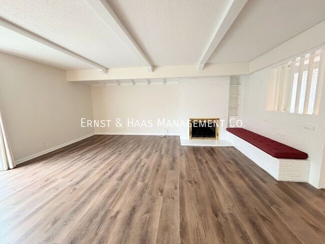 Photo - 11381 Foster Rd