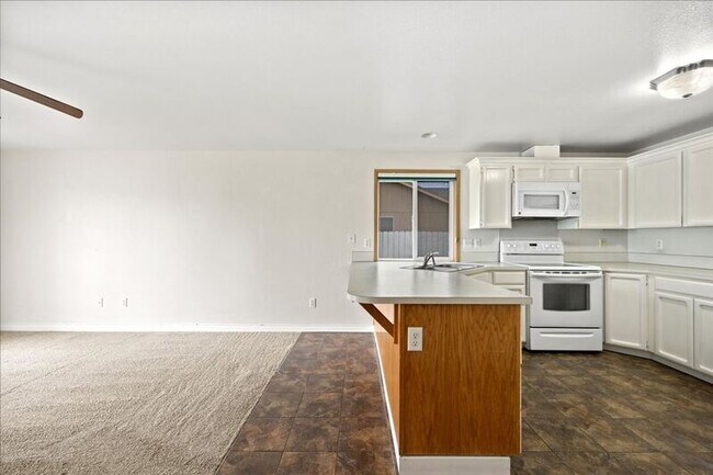 Photo - 6212 Candlestick Dr