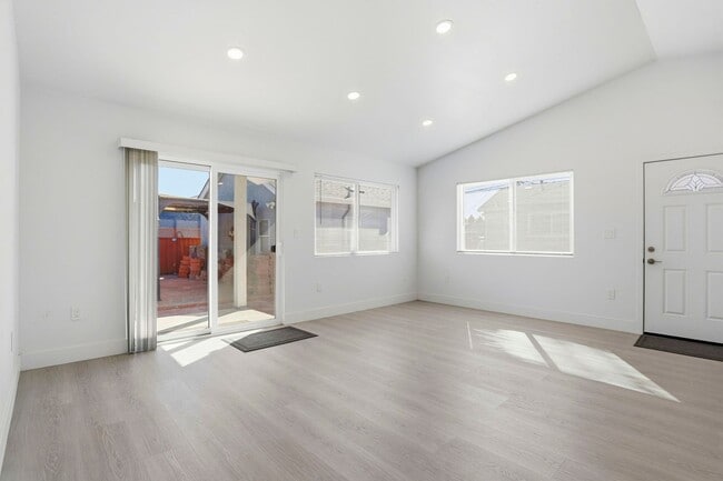 Photo - Just Built Two Bedroom Property! Casa