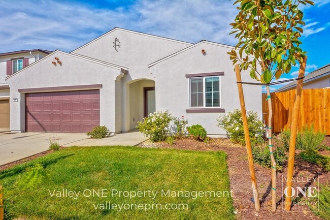 Photo - 933 Tipton Ln