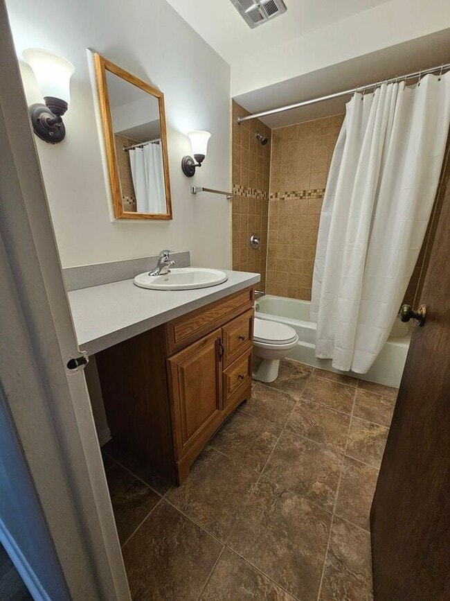 Photo - 5610 6th Ave Unidad 1C