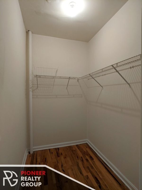 Photo - 917 W Dakin St Unit 308