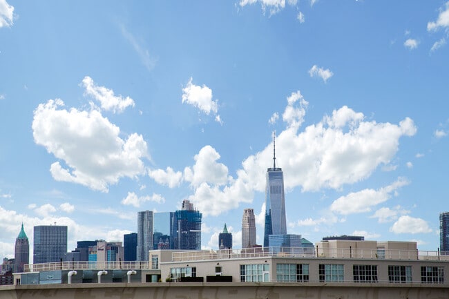 Photo - Fifth and Wythe