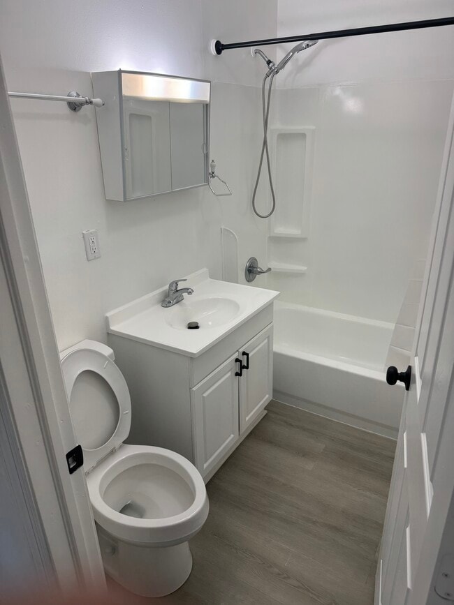 Photo - 1596 S Champion Ave