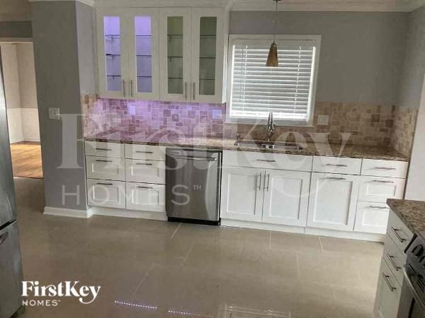 Photo - 2668 Allyn Way NW