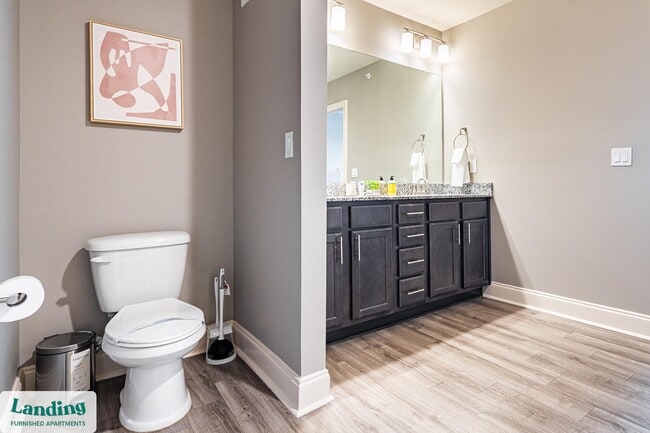 Photo - 305 Laredo Dr Unidad 5-304