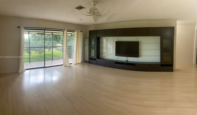 Photo - 125 S Laurel Dr Unit 506
