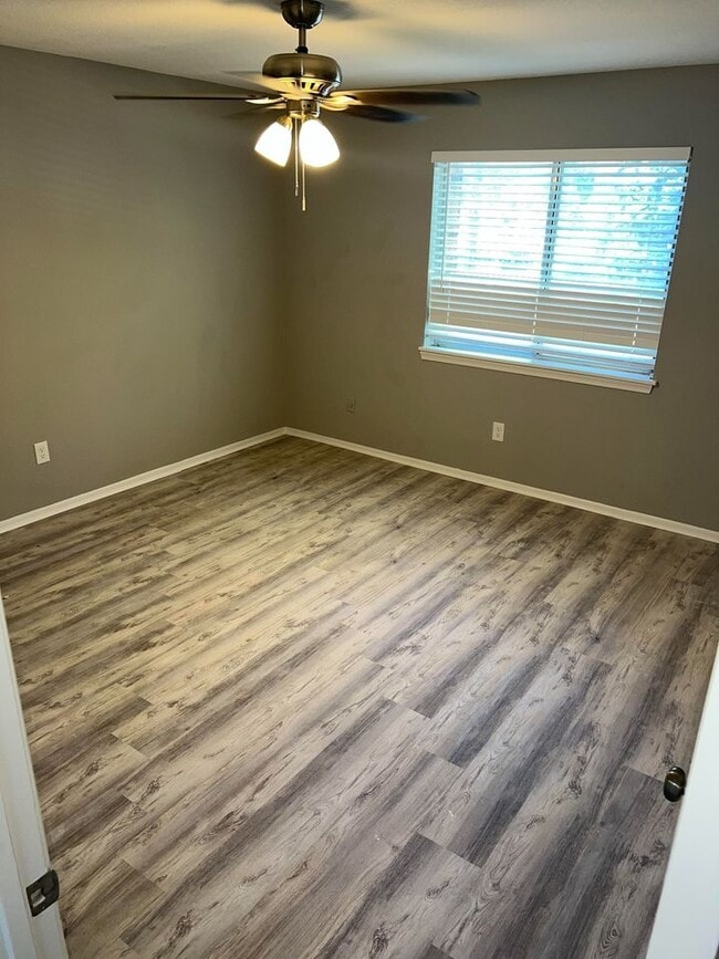 2BD 2BT- Master Bedroom