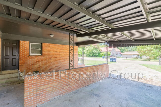 Photo - 6700 Blocker St