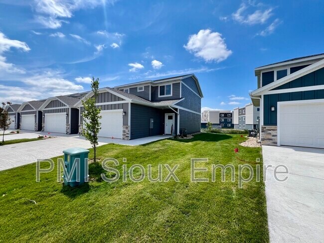 Photo - 5927 S Whisper Creek Pl