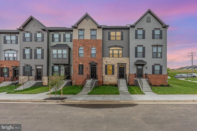 Photo - 1210 Rampart Dr Townhome
