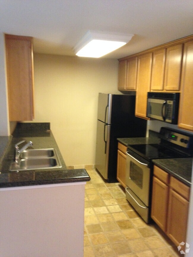 Building Photo - 7120 Shoreline Dr Unit 2313 Rental
