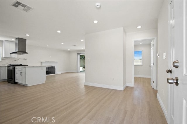 Photo - 18543 Adivino St