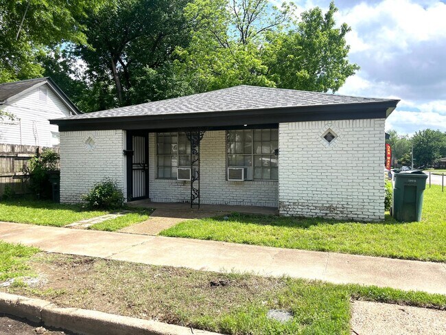 3133-3135 Nathan Ave TP - 3133-3135 Nathan Ave TP Apartamento Unidad 3133 Nathan Ave