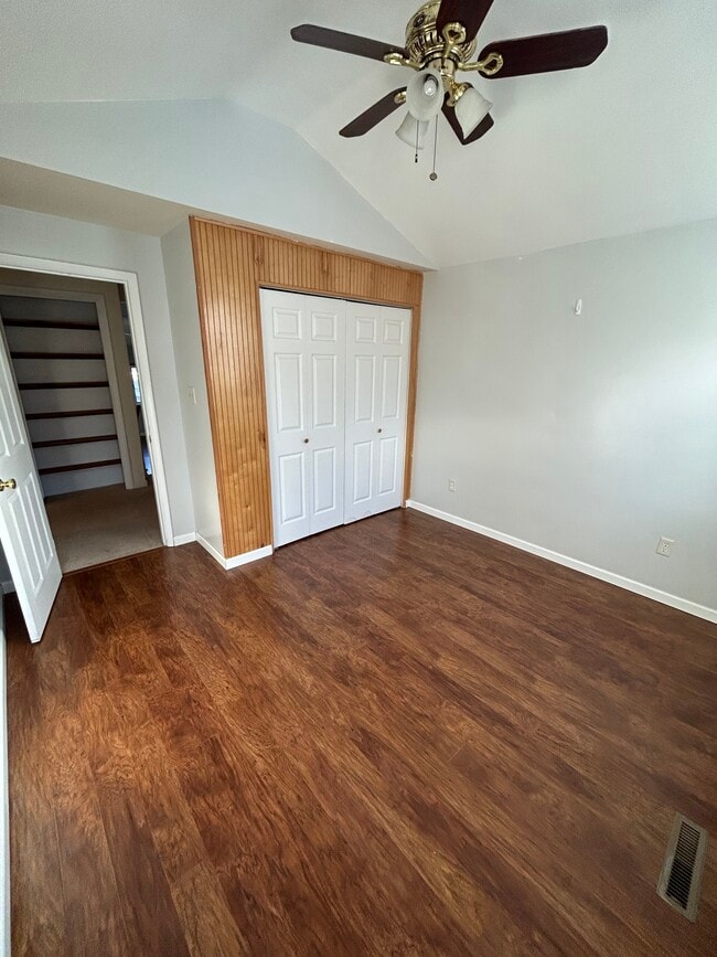 Photo - 65 Ashdown Rd Unit A