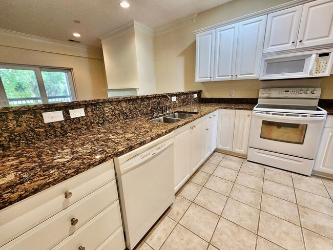 Photo - Luxury condo in Charleston National with g...