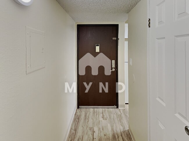 1547 Delucchi Ln Apt C - 1547 Delucchi Ln Apt C