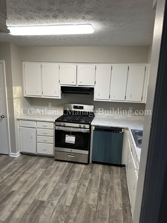 Photo - 10973 Highridge Ct