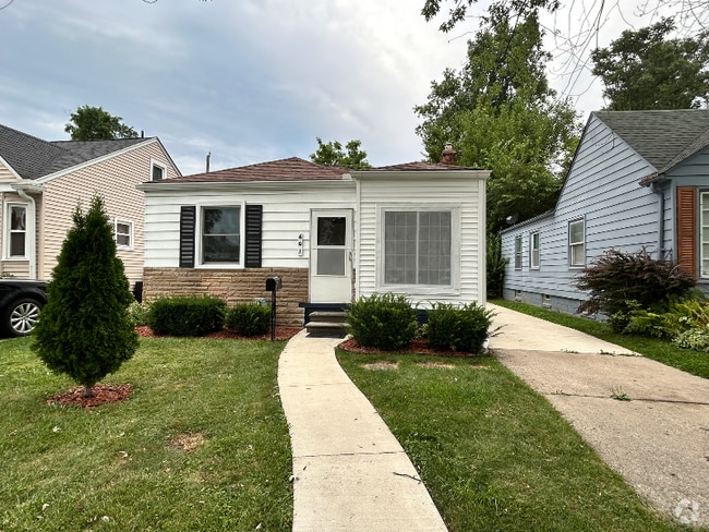 Building Photo - 601 E Webster St Rental