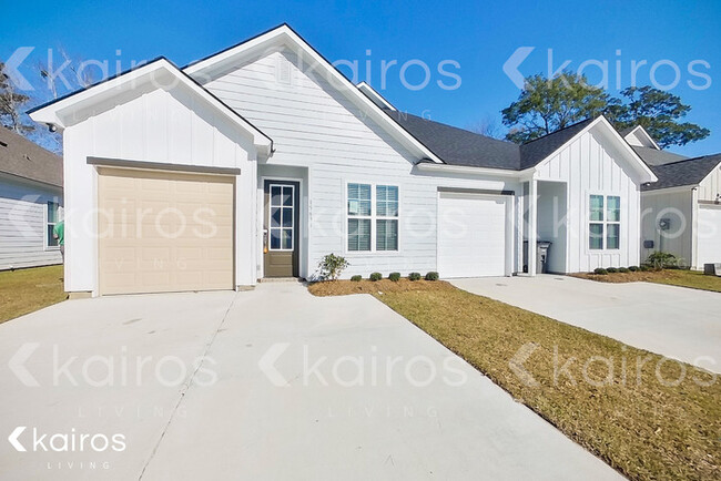 Photo - 15631 Boothy Ln Townhome