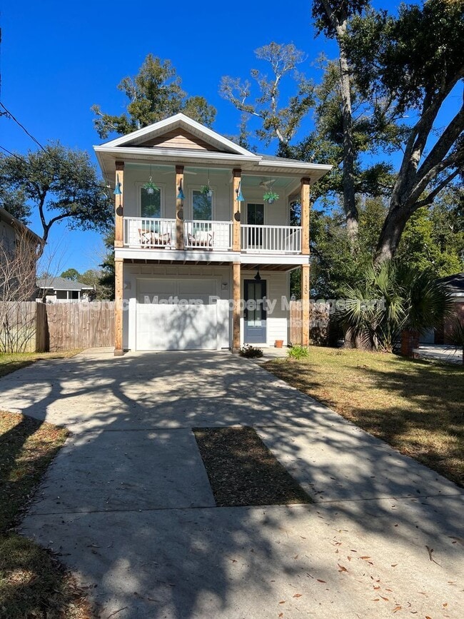 Building Photo - 1130 E Hayes St Rental