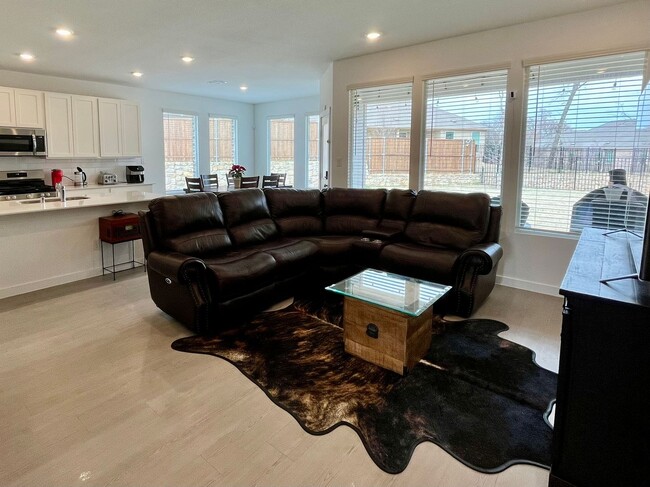 Photo - Beautiful Newer 3-2-2 with WOW Yard! May 2026 Move-in!