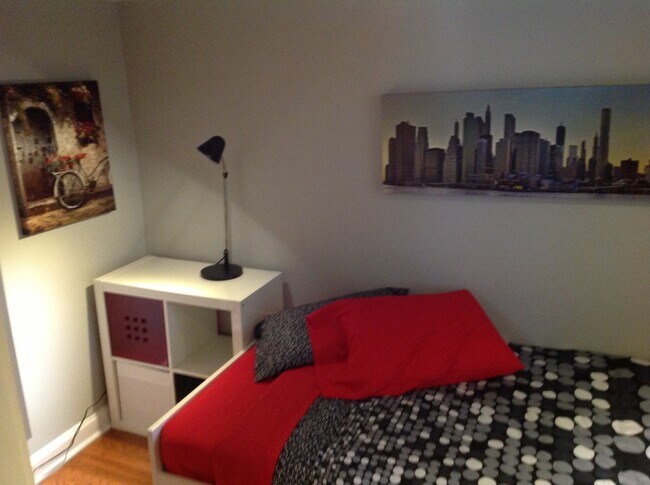 Photo - 136 St De Notre-Dame-De-L'île