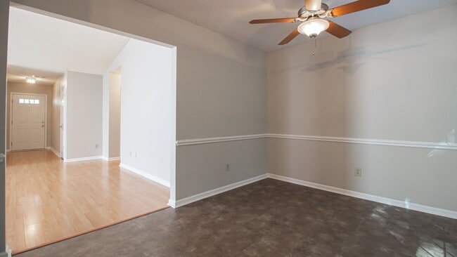 Photo - 642 Aspen St