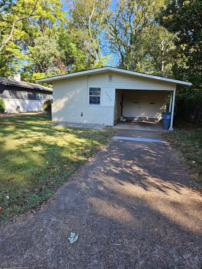 Building Photo - 2932 Walker Ave Rental