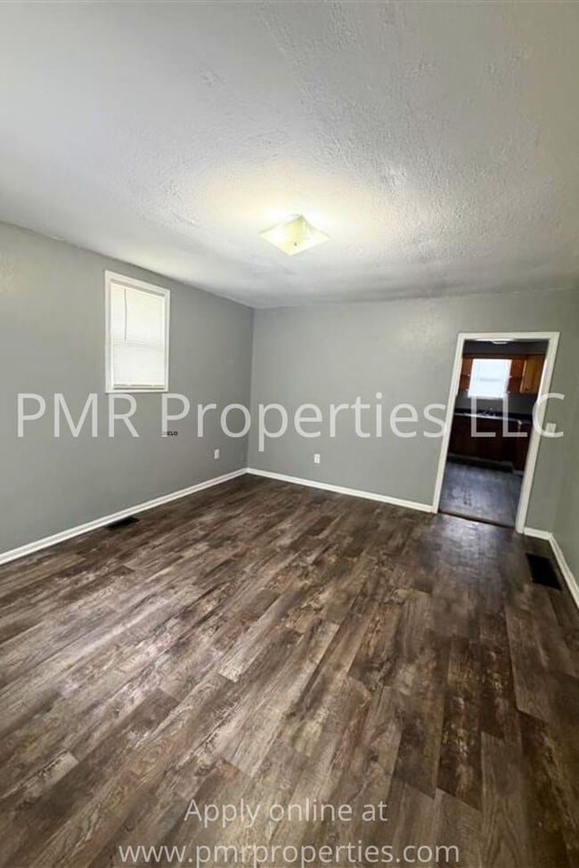 Photo - 2 Bedrooms / 1 Bathroom House