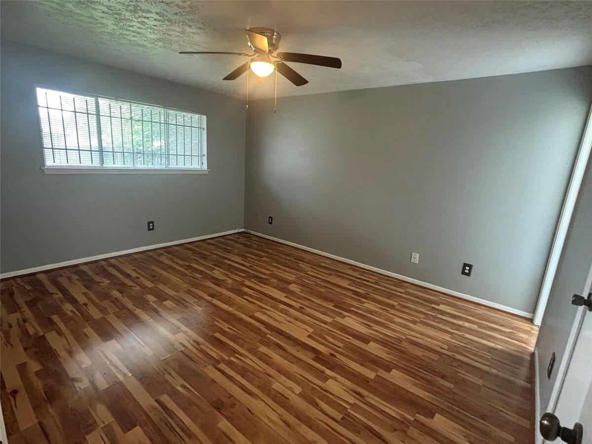 Photo - 12806 Fern Forest Dr