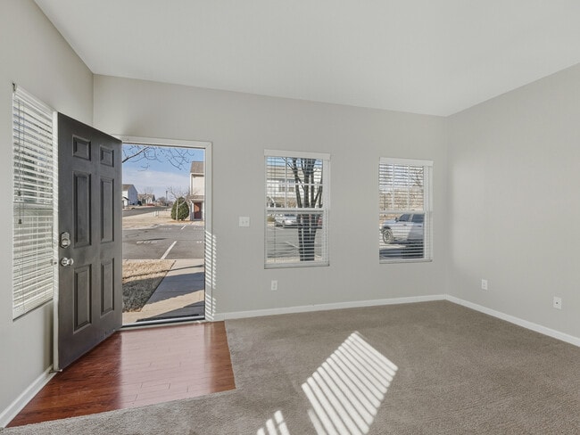 Photo - 608 Cahill Ln