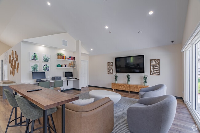 Salón del club - The Landings