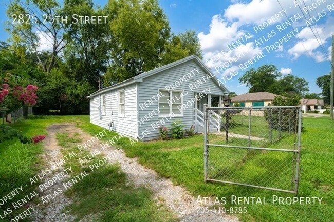 Photo - 2825 25th St