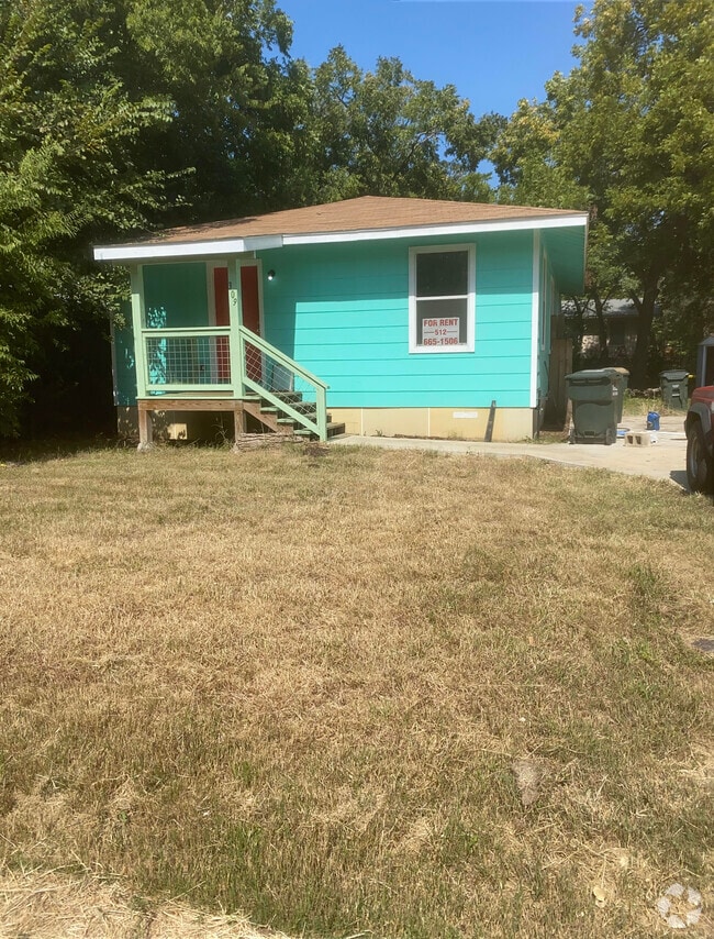 Building Photo - 309 Lee St Rental