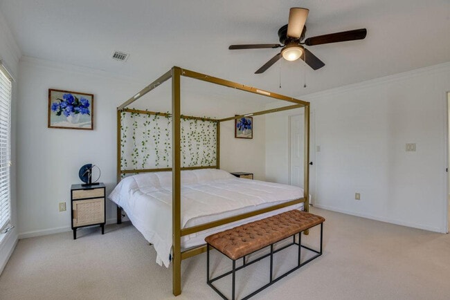 110 Riverbend Dr Unit SI ID1268113P