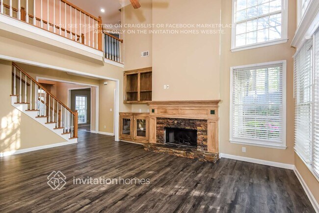 Photo - 1345 Benjamin Pl