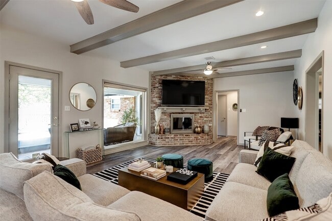 Building Photo - 5138 Rutherglenn Dr