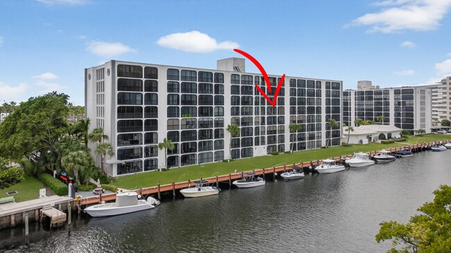 Building Photo - 1631 Riverview Rd Unit 504