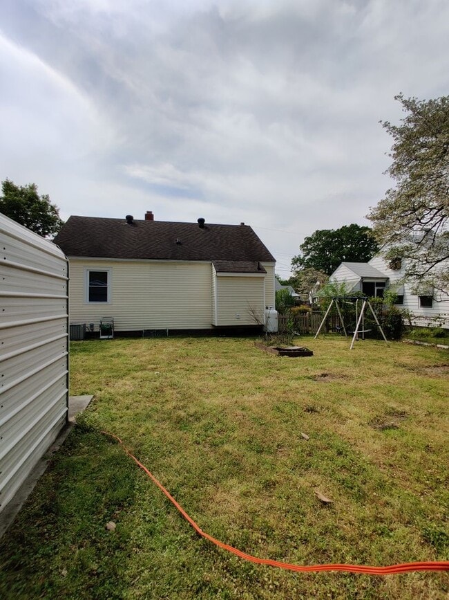 Photo - 2 bedroom home with a garage